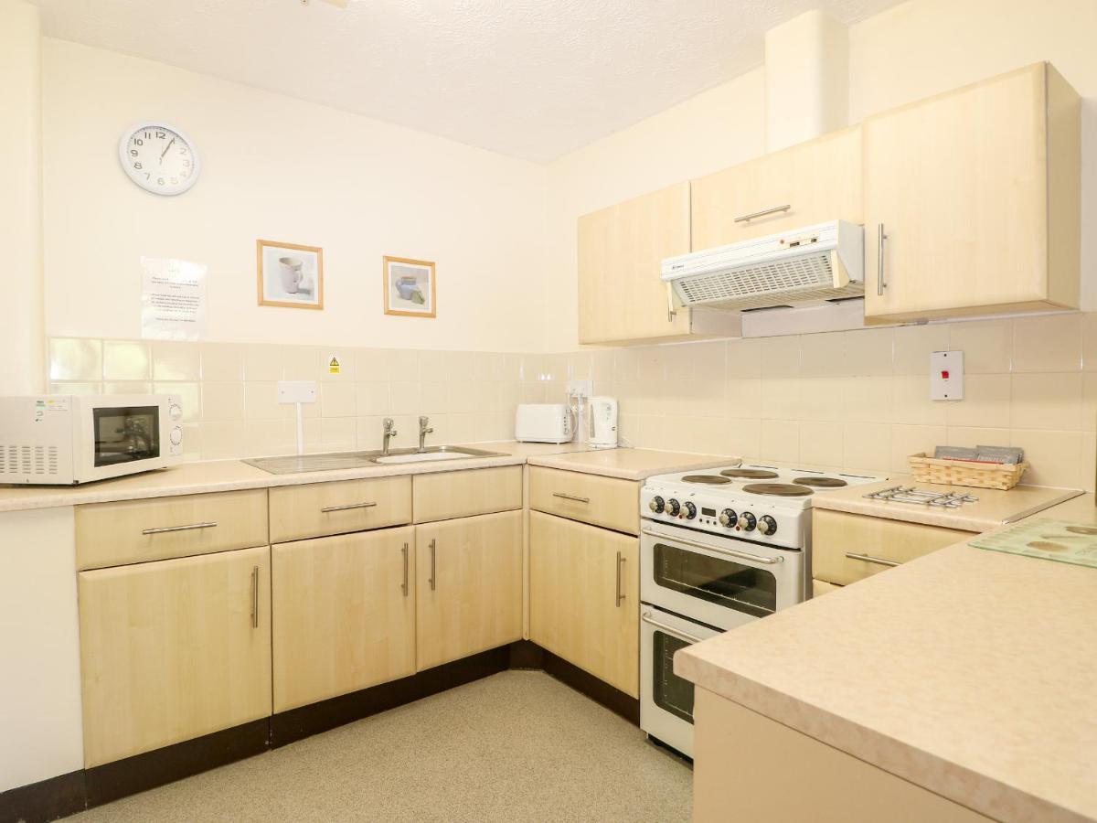 Flat 33 - Marine Court Villa Littlehampton Exteriör bild