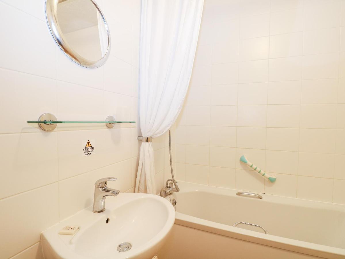 Flat 33 - Marine Court Villa Littlehampton Exteriör bild