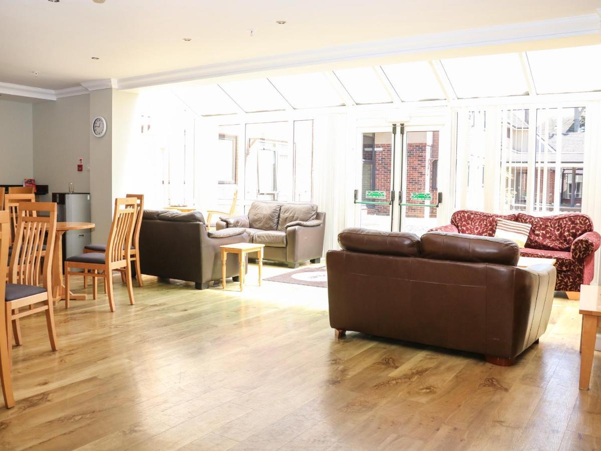 Flat 33 - Marine Court Villa Littlehampton Exteriör bild